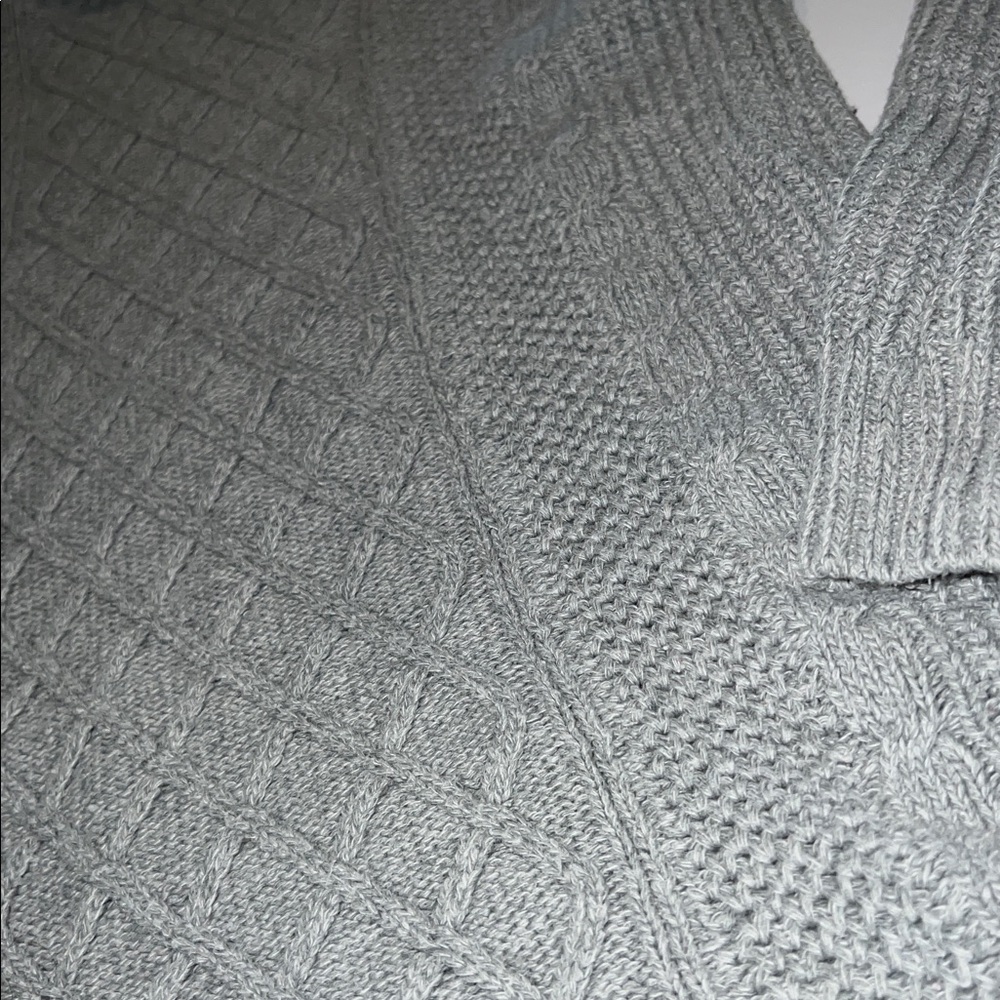 Hollister sweater dress - Picture 2 of 5